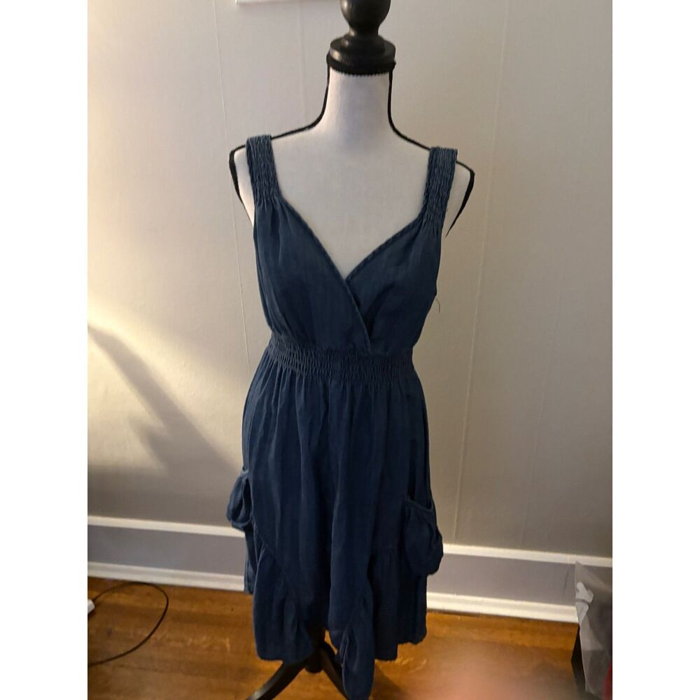 INC International Concepts Size 2 Denim Chambray Dress Smocked Ruffle Pockets